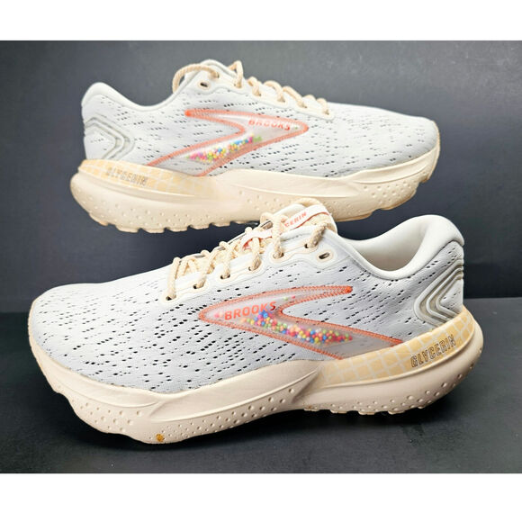 Brooks Men 9.5 Comfy footwear
